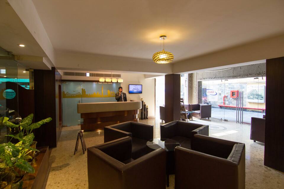 Hotel Dee Empresa